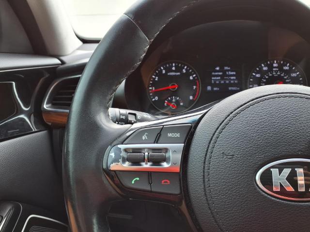 2017 Kia Cadenza Vehicle Photo in Tampa, FL 33612
