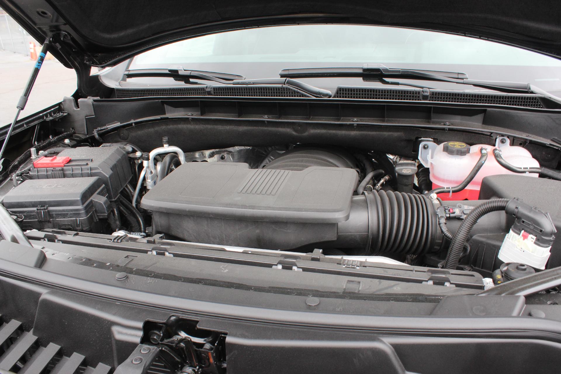 2025 GMC Yukon Vehicle Photo in AURORA, CO 80012-4011