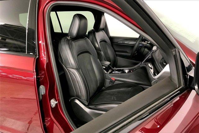 2023 Jeep Grand Cherokee L Vehicle Photo in INDEPENDENCE, MO 64055-1314