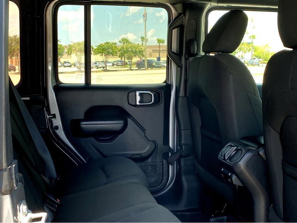 2021 Jeep Wrangler Vehicle Photo in POOLER, GA 31322-3252