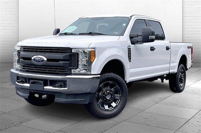 2017 Ford Super Duty F-250 SRW Vehicle Photo in INDEPENDENCE, MO 64055-1314