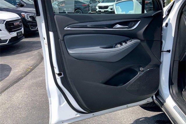 2020 Buick Enclave Vehicle Photo in INDEPENDENCE, MO 64055-1377