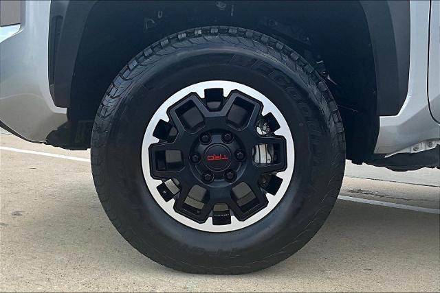 2024 Toyota Tacoma 4WD Vehicle Photo in Houston, TX 77007