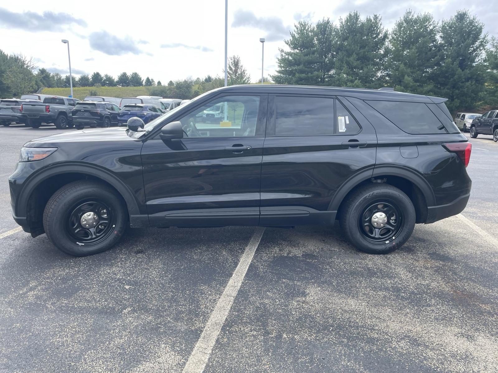 2025 Ford Police Interceptor Utility Vehicle Photo in Belle Vernon, PA 15012