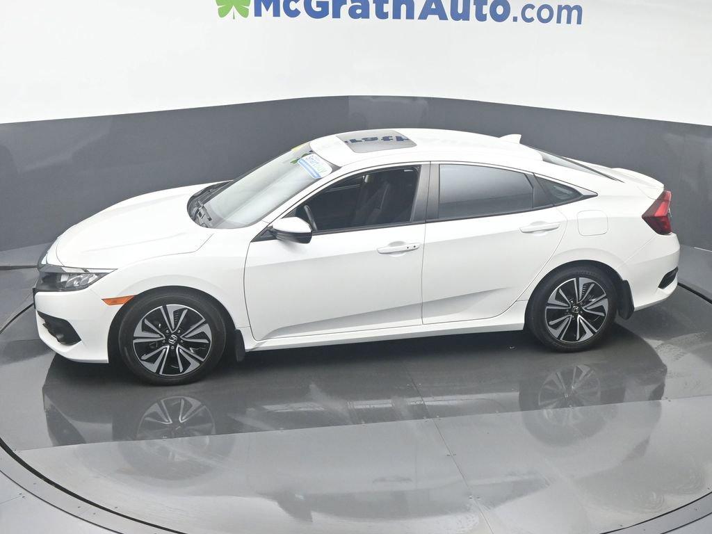 2018 Honda Civic Sedan Vehicle Photo in Cedar Rapids, IA 52402