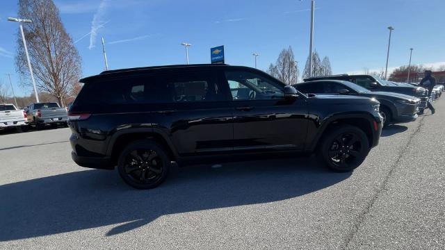 2023 Jeep Grand Cherokee L Vehicle Photo in BENTONVILLE, AR 72712-4322