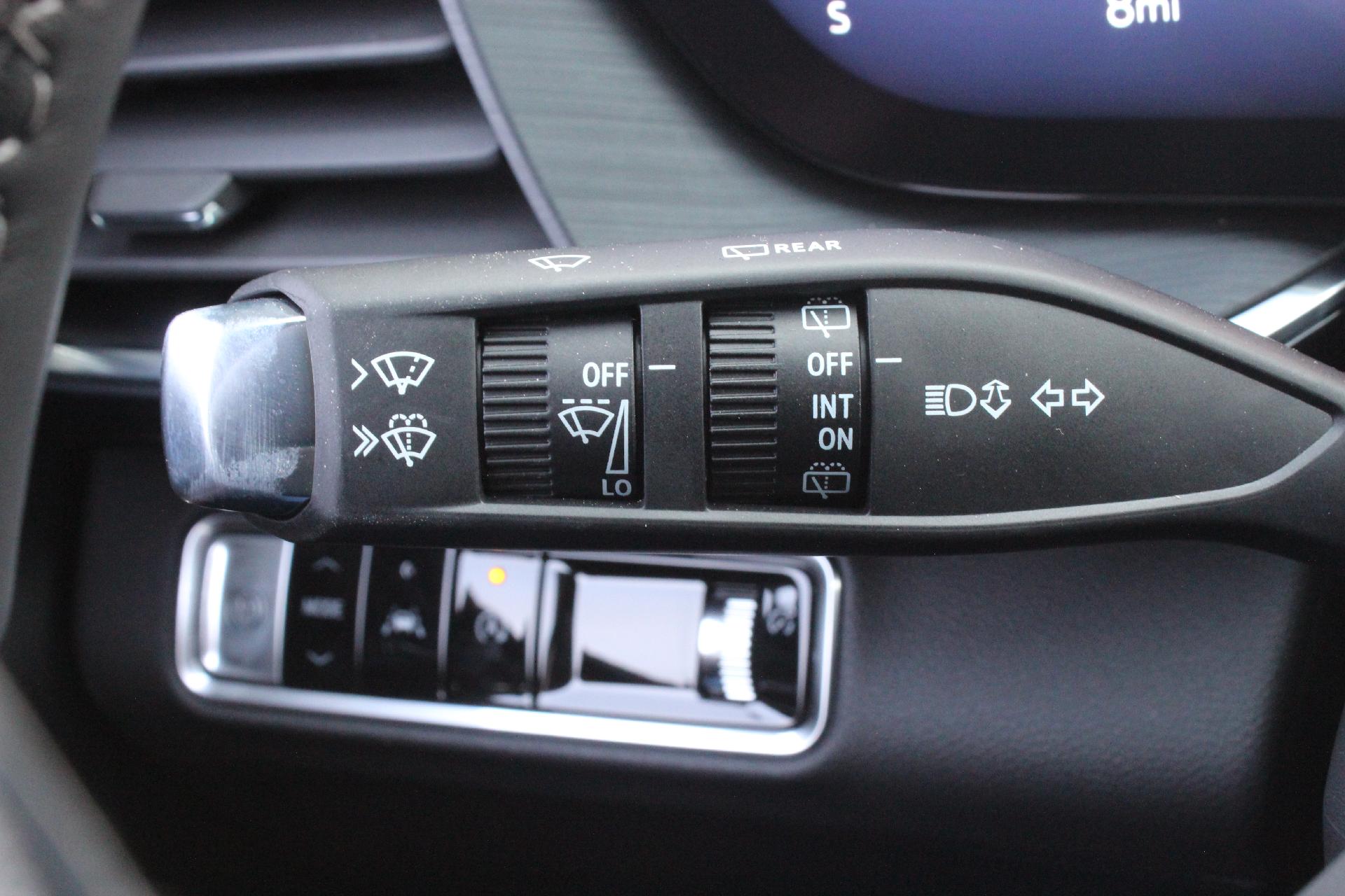 2025 Buick Envision Vehicle Photo in AURORA, CO 80012-4011