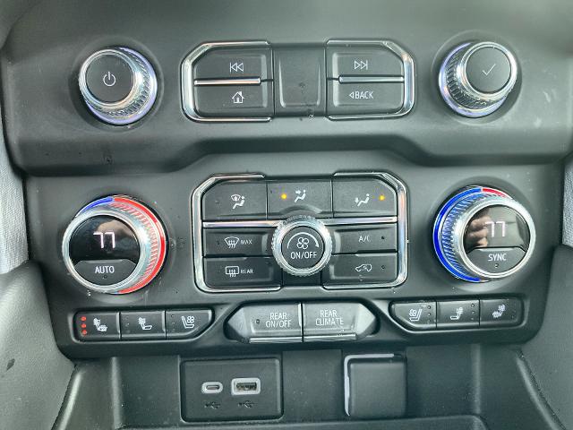 2022 GMC Yukon Vehicle Photo in WILLIAMSVILLE, NY 14221-2883