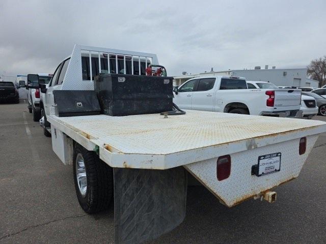2022 Chevrolet Silverado 3500 HD CC Vehicle Photo in ENGLEWOOD, CO 80113-6708