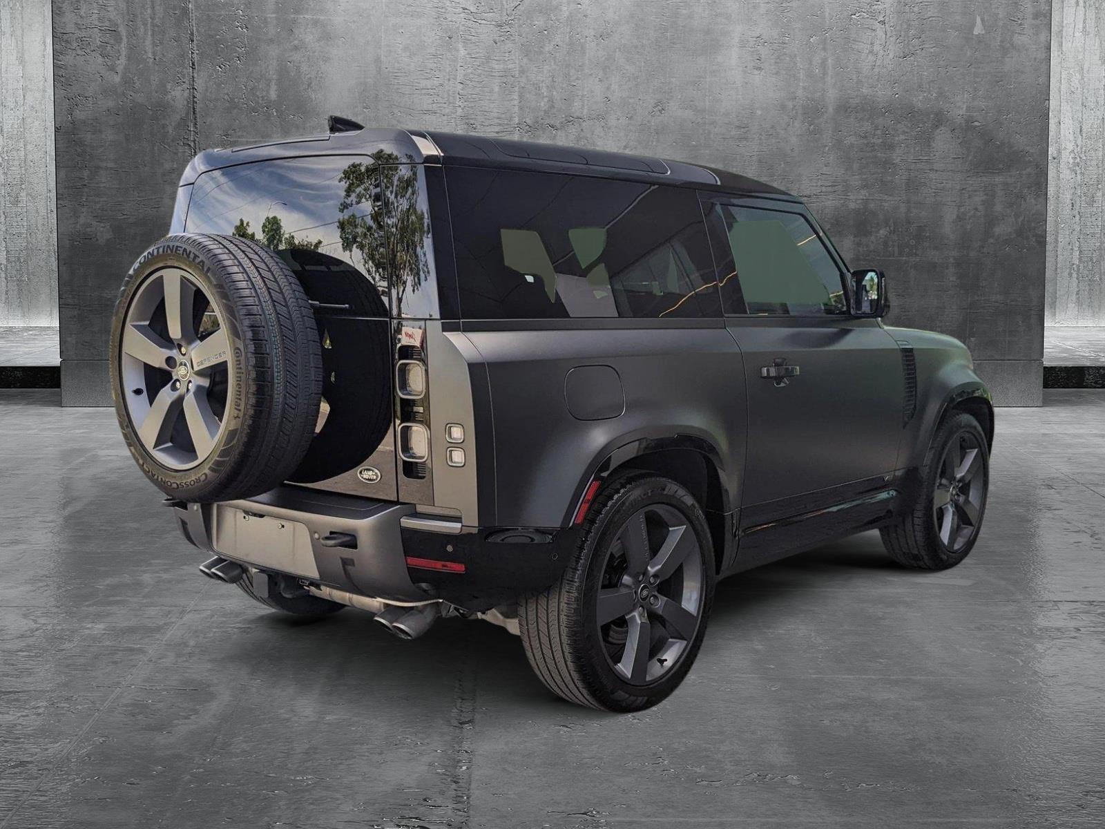 2023 Land Rover Defender Vehicle Photo in Pompano Beach, FL 33064