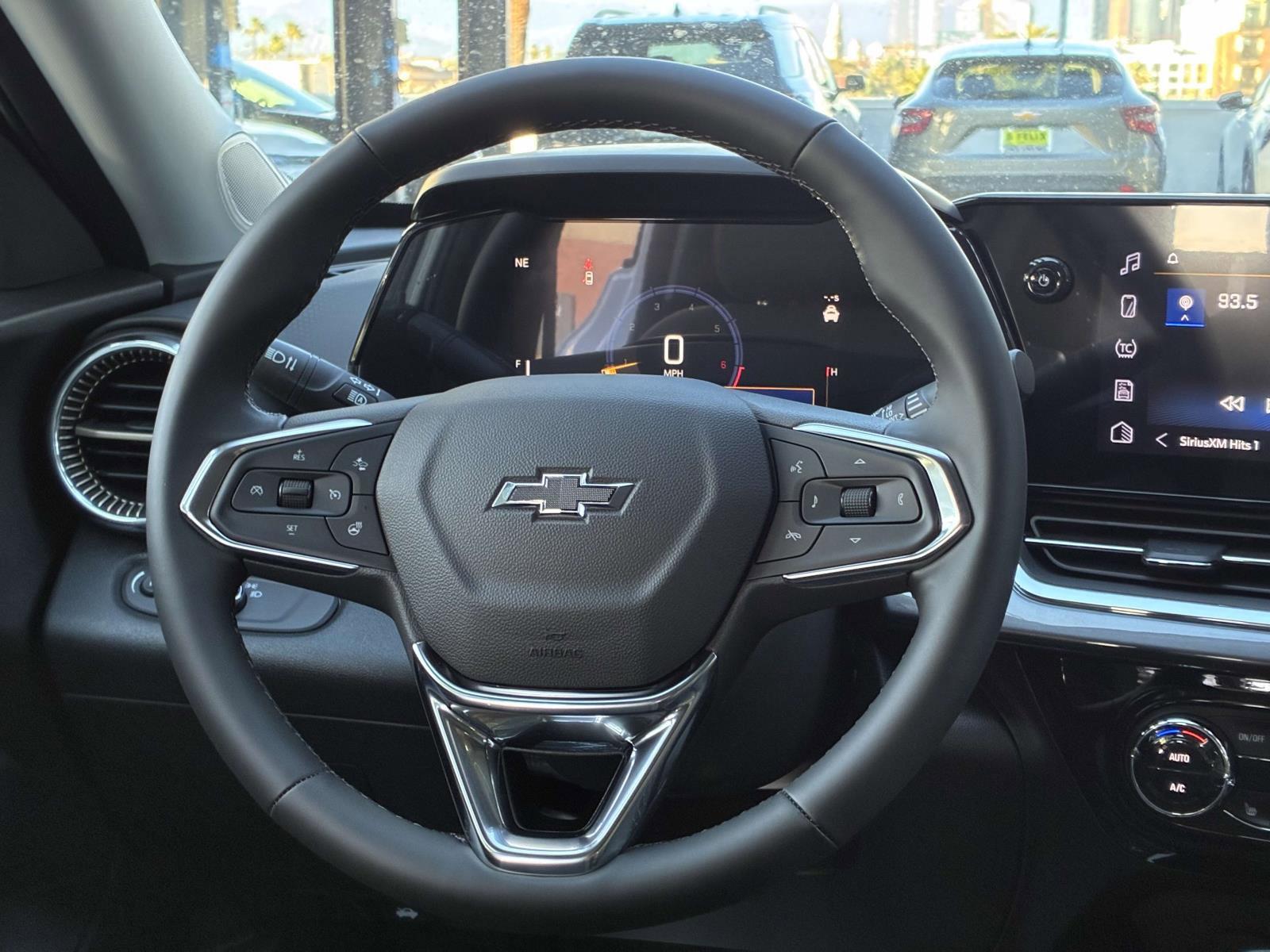 2025 Chevrolet Trax Vehicle Photo in LOS ANGELES, CA 90007-3794