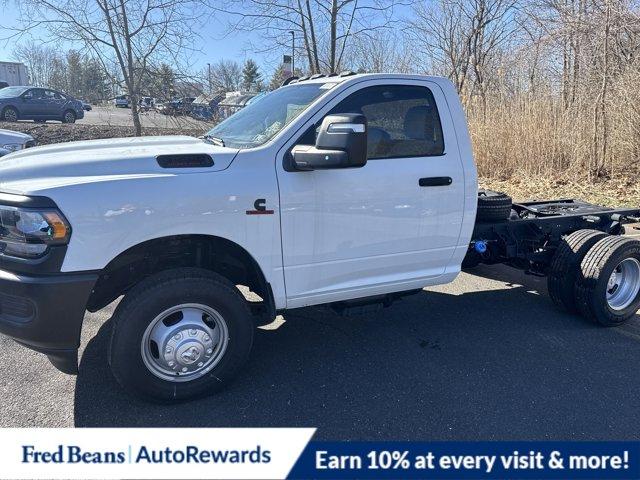 2024 Ram 3500 Chassis Cab Vehicle Photo in Doylsetown, PA 18901