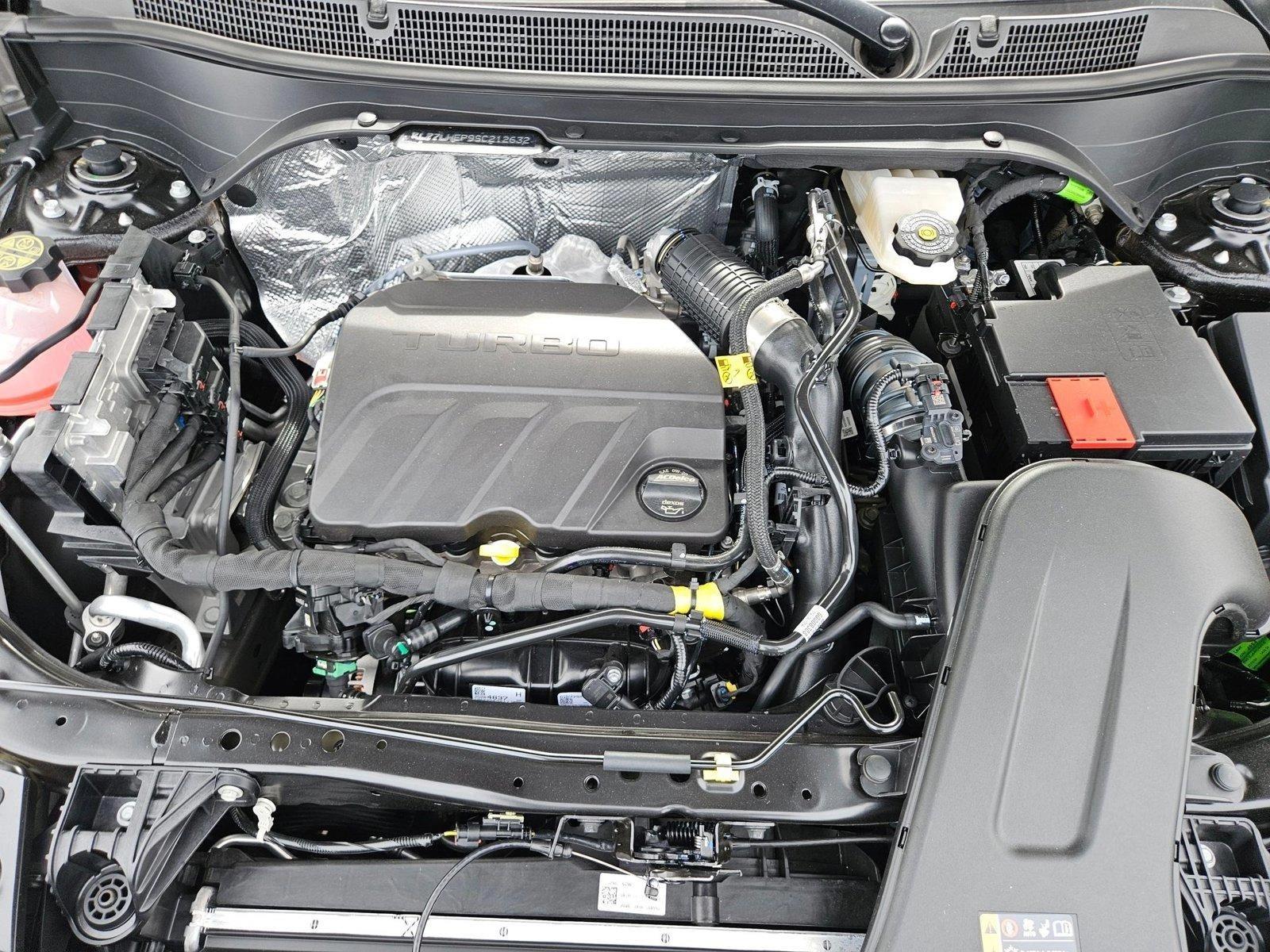 2025 Chevrolet Trax Vehicle Photo in PEORIA, AZ 85382-3715