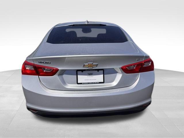 2017 Chevrolet Malibu Vehicle Photo in DELRAY BEACH, FL 33483-3294
