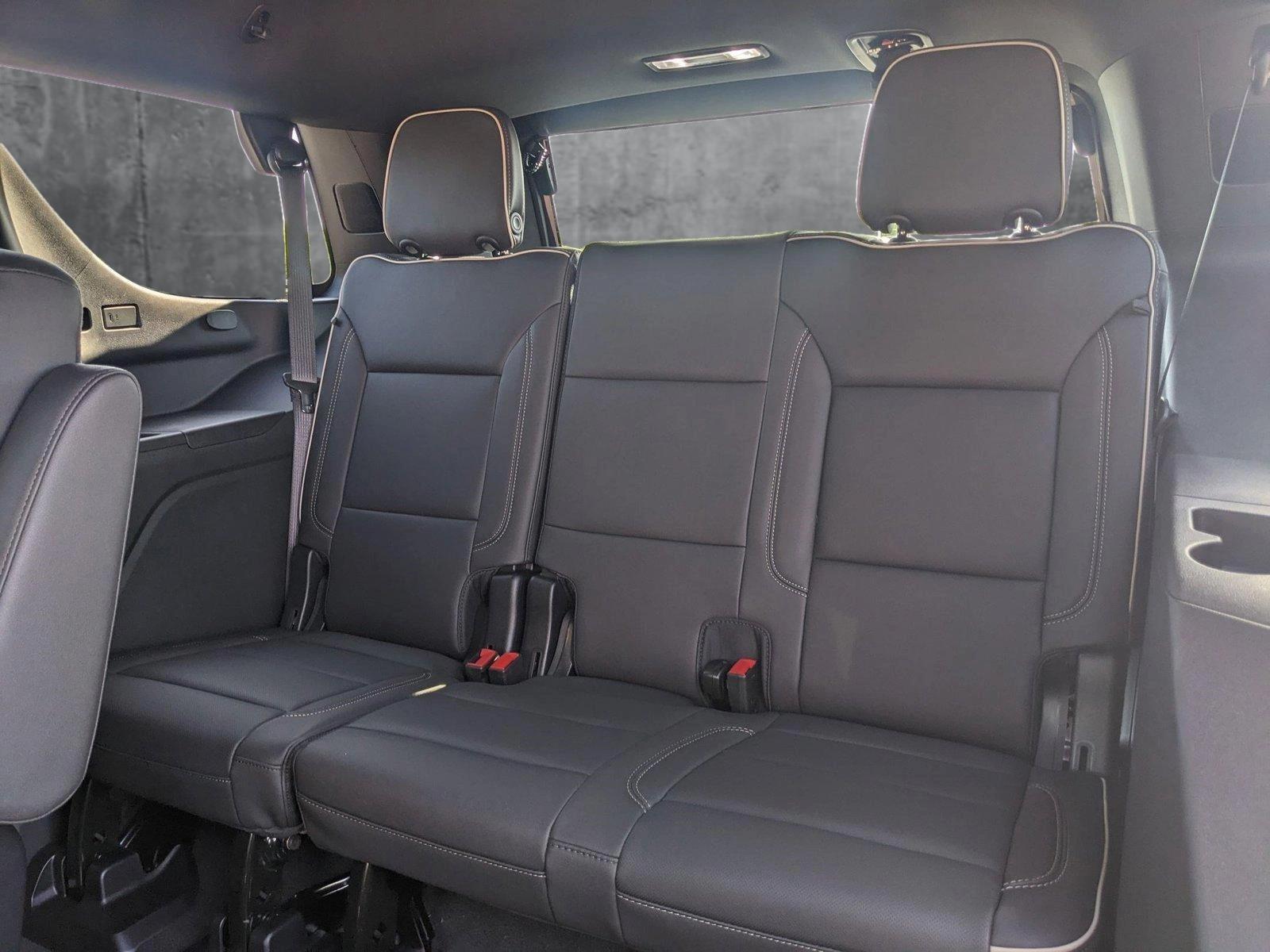 2025 Chevrolet Tahoe Vehicle Photo in HOUSTON, TX 77034-5009
