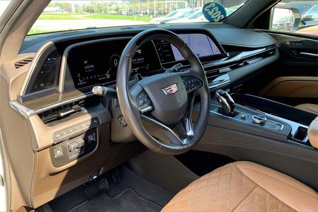 2023 Cadillac Escalade ESV Vehicle Photo in KANSAS CITY, MO 64114-4545