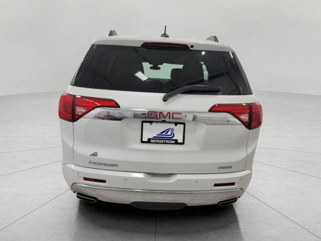2018 GMC Acadia Vehicle Photo in NEENAH, WI 54956-2243