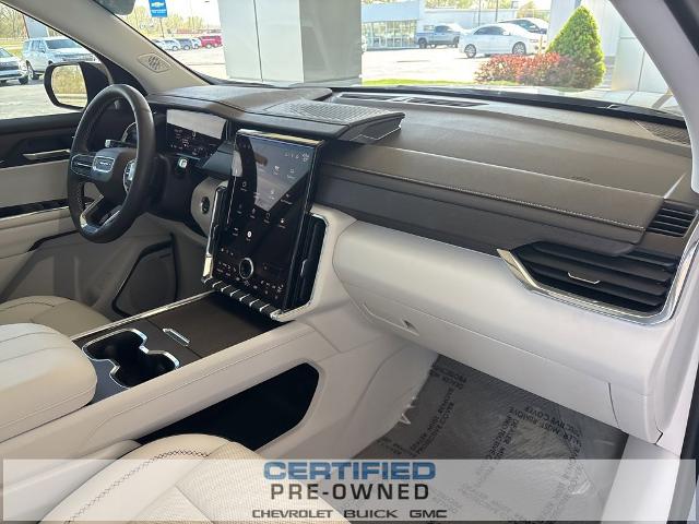 2024 GMC Acadia Vehicle Photo in MANHATTAN, KS 66502-5036