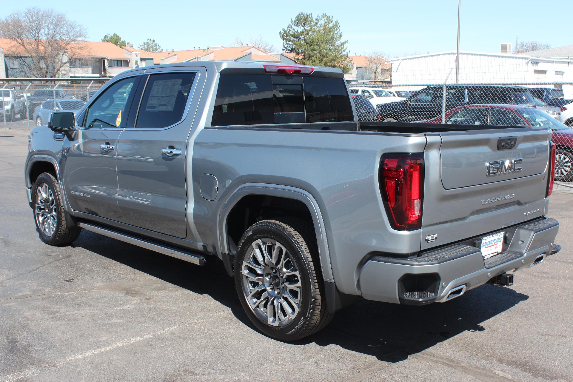 2025 GMC Sierra 1500 Vehicle Photo in AURORA, CO 80012-4011