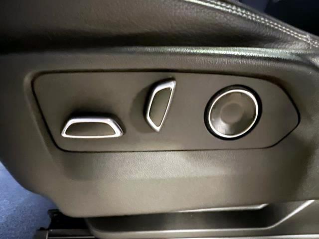 2024 GMC Yukon Vehicle Photo in Roslyn, NY 11576