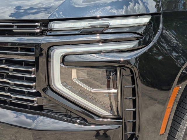 2025 Chevrolet Suburban Vehicle Photo in BRUNSWICK, GA 31525-1881