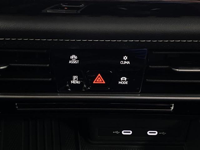 2025 Volkswagen Atlas Vehicle Photo in Appleton, WI 54913