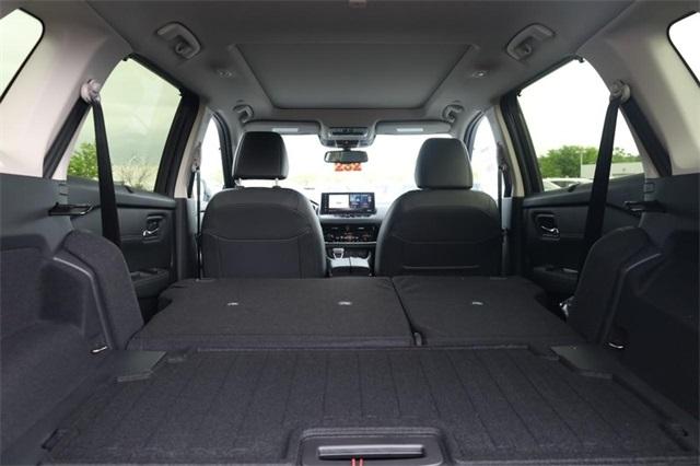 2025 Nissan Rogue Vehicle Photo in Hazelwood, MO 63042