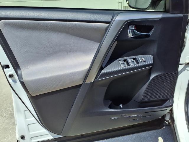 2015 Toyota RAV4 Vehicle Photo in Tampa, FL 33612