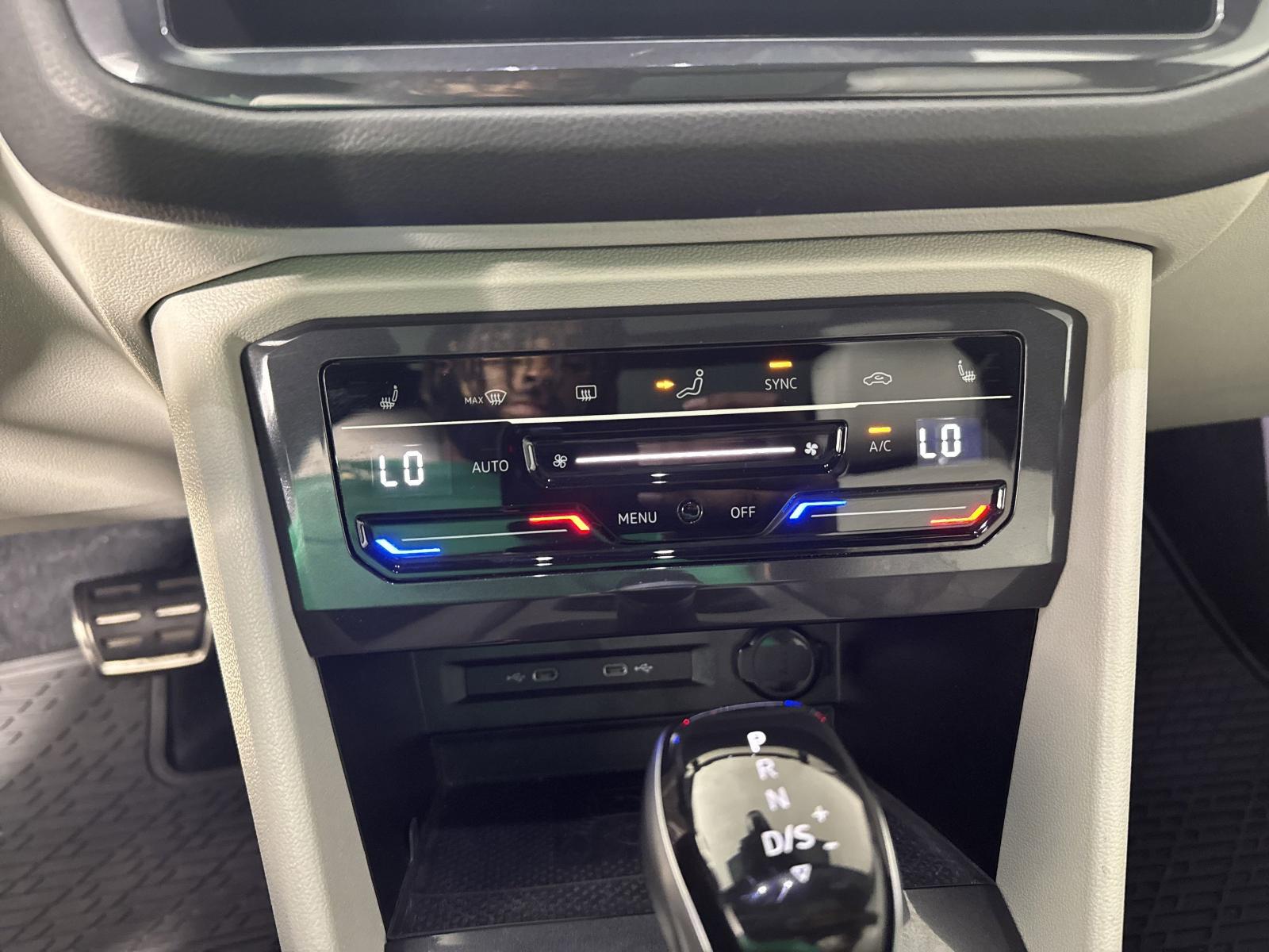 2022 Volkswagen Tiguan Vehicle Photo in Georgetown, TX 78626