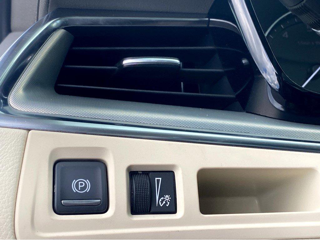 2021 Cadillac XT5 Vehicle Photo in SAVANNAH, GA 31406-4513