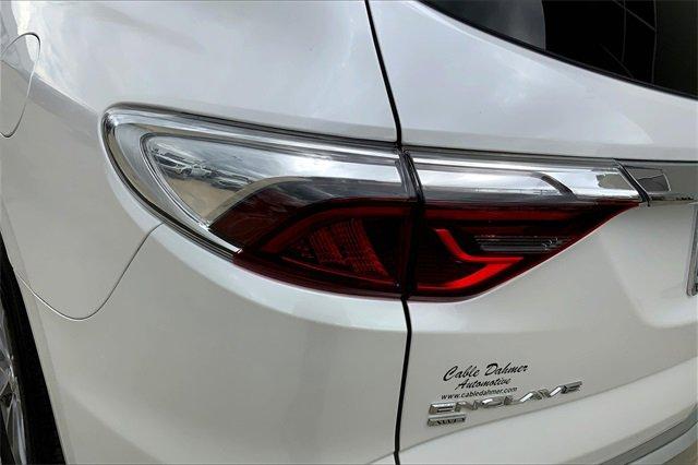 2024 Buick Enclave Vehicle Photo in TOPEKA, KS 66609-0000