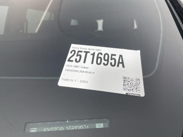 2025 GMC Yukon Vehicle Photo in GILBERT, AZ 85297-0402