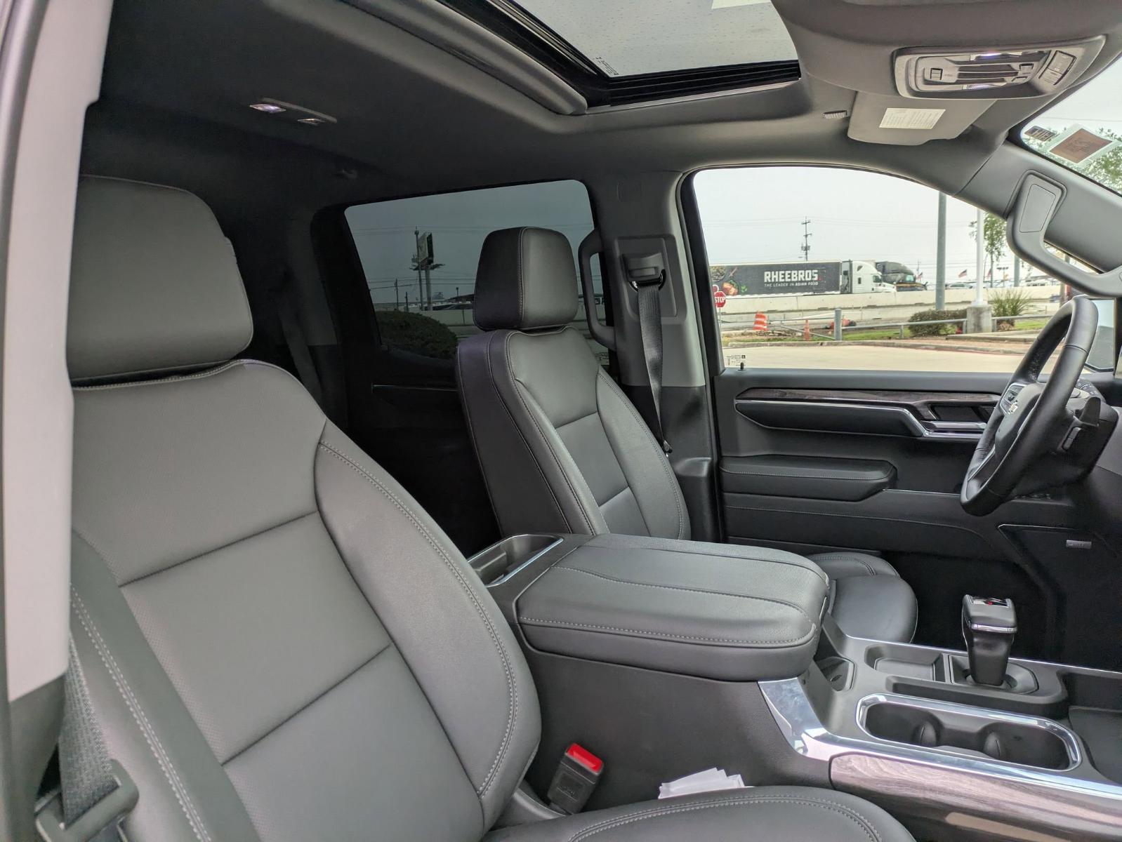 2024 Chevrolet Silverado 1500 Vehicle Photo in SELMA, TX 78154-1460