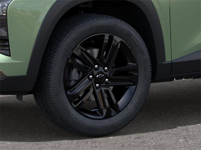 2025 Chevrolet Trax Vehicle Photo in ENGLEWOOD, CO 80113-6708