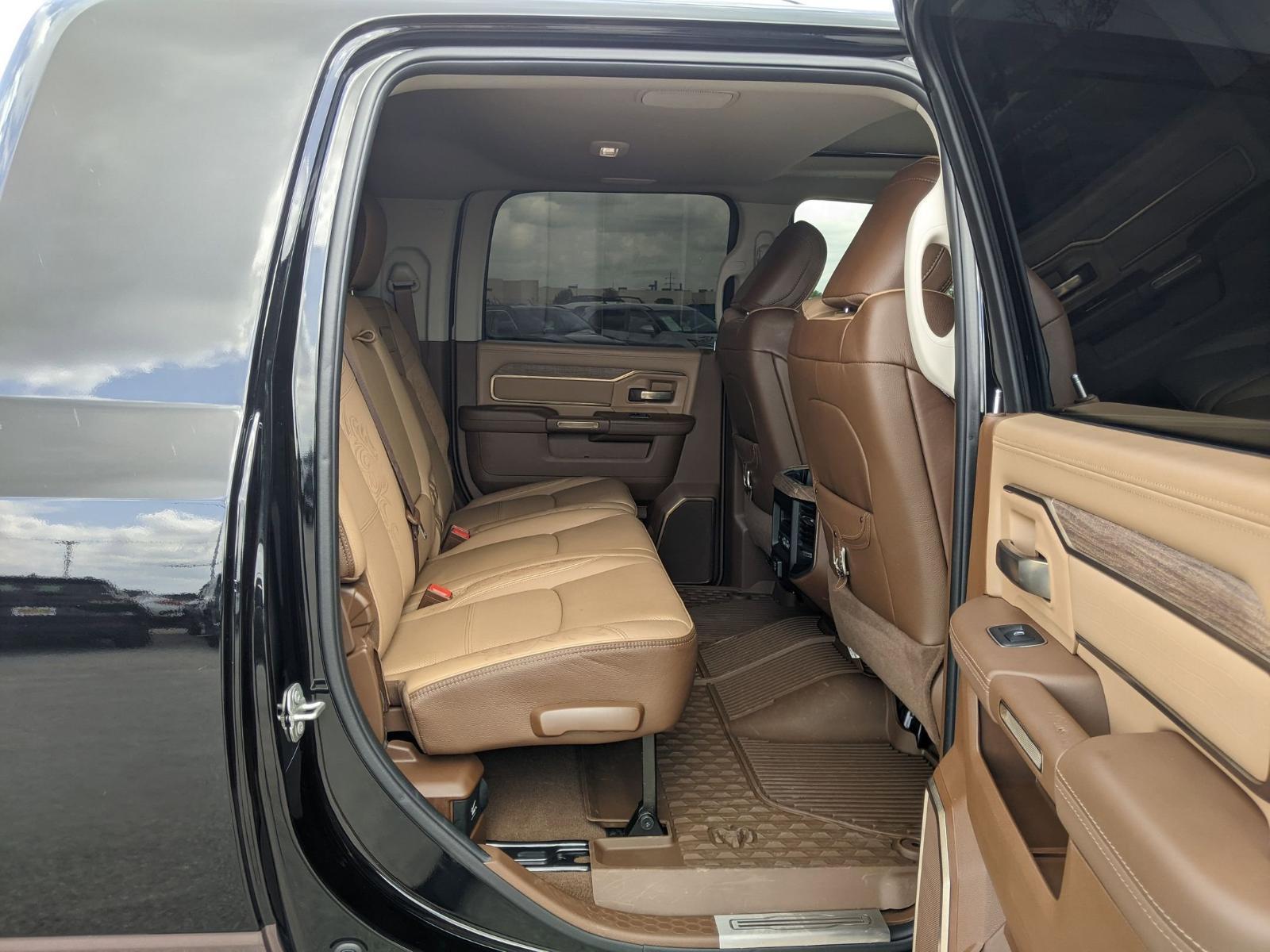 2024 Ram 3500 Vehicle Photo in Seguin, TX 78155