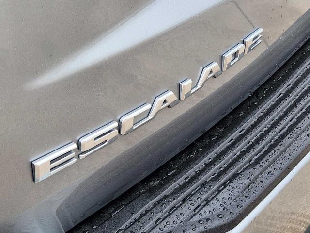 2023 Cadillac Escalade ESV Vehicle Photo in DENTON, TX 76210-9321