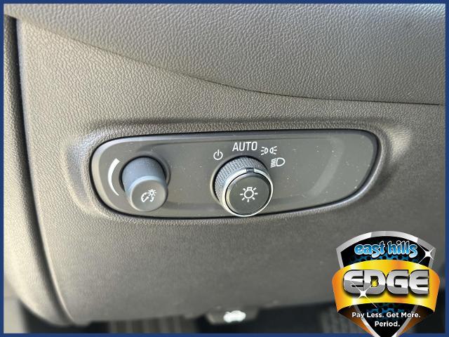 2022 Chevrolet Equinox Vehicle Photo in Roslyn, NY 11576