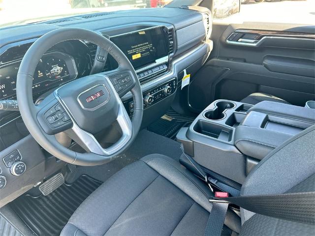 2025 GMC Sierra 1500 Vehicle Photo in GOODYEAR, AZ 85338-1310