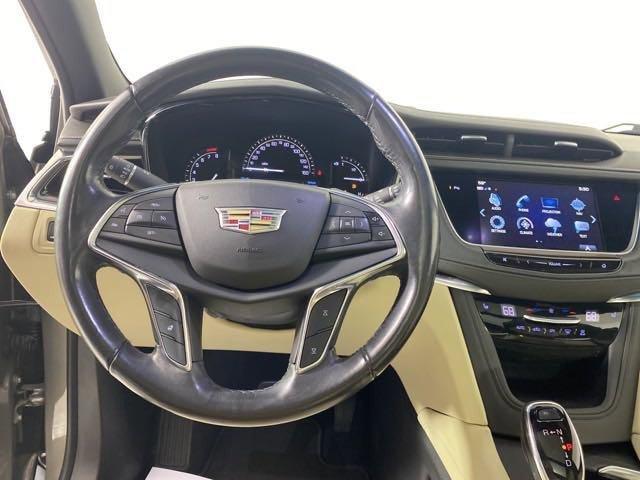 2018 Cadillac XT5 Vehicle Photo in MEDINA, OH 44256-9001