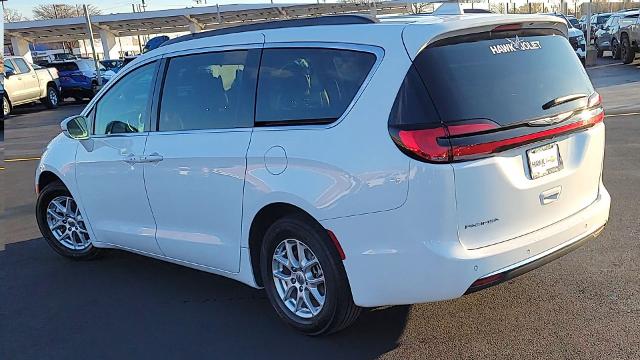 2022 Chrysler Pacifica Vehicle Photo in JOLIET, IL 60435-8135