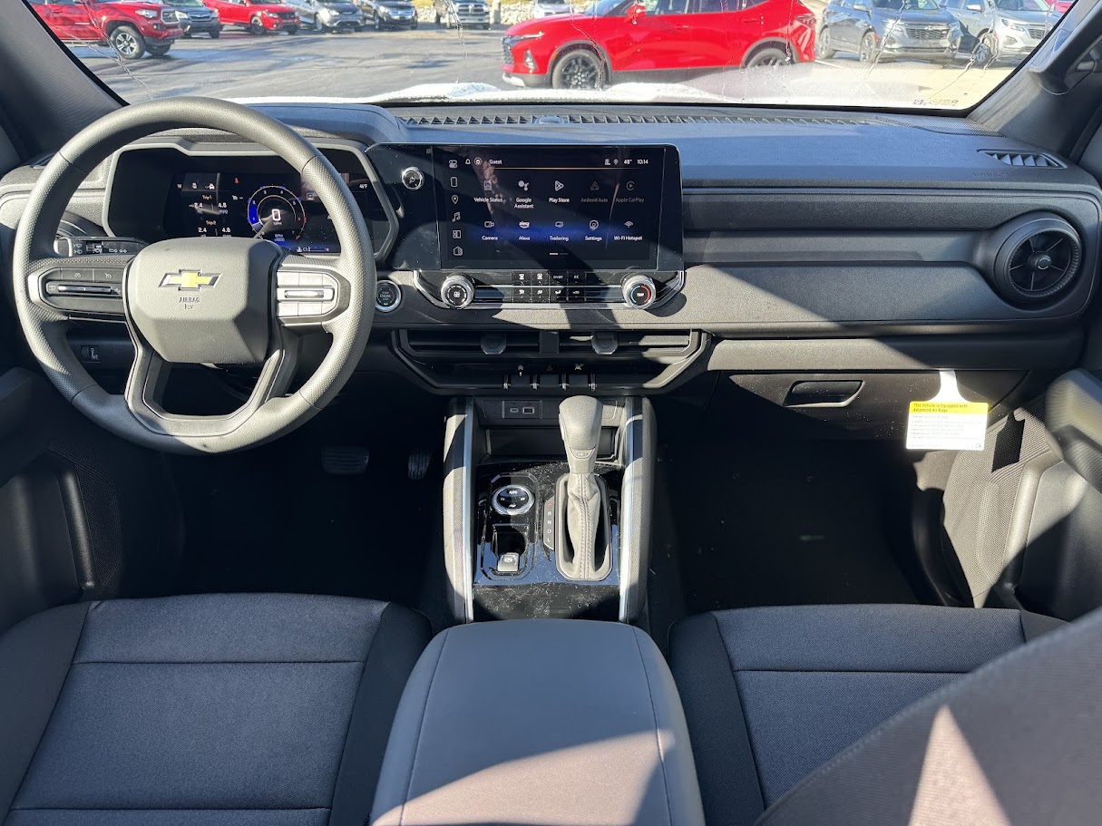 2025 Chevrolet Colorado Vehicle Photo in BOONVILLE, IN 47601-9633