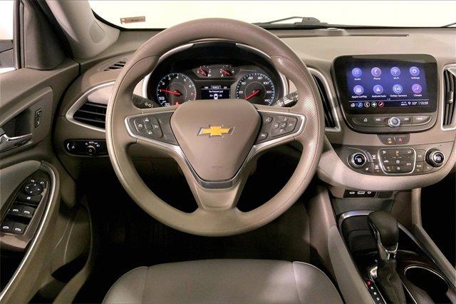 2022 Chevrolet Malibu Vehicle Photo in KANSAS CITY, MO 64114-4502