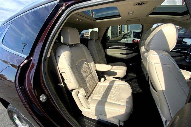 2022 Buick Enclave Vehicle Photo in KANSAS CITY, MO 64114-4502