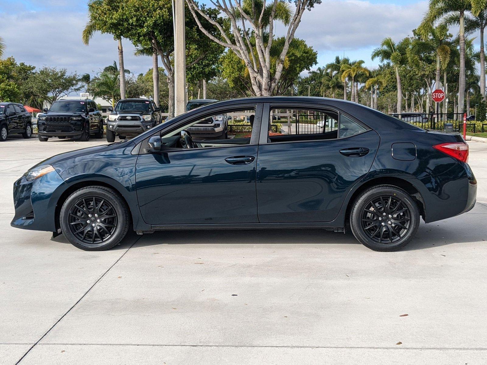 2017 Toyota Corolla Vehicle Photo in Davie, FL 33331