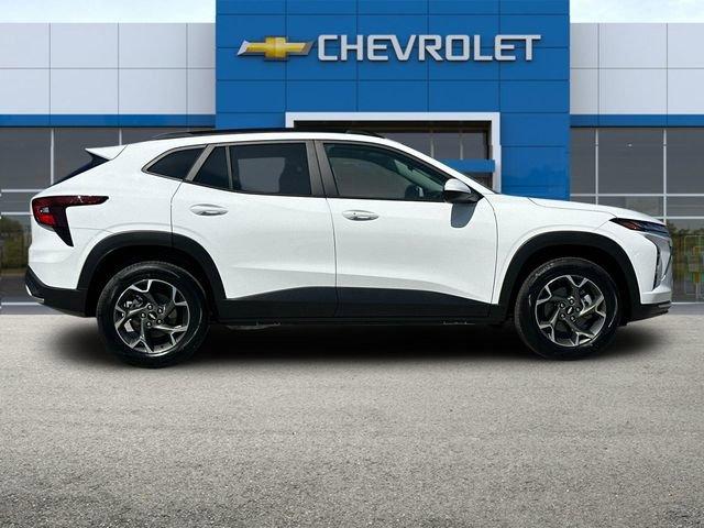 2025 Chevrolet Trax Vehicle Photo in RIVERSIDE, CA 92504-4106