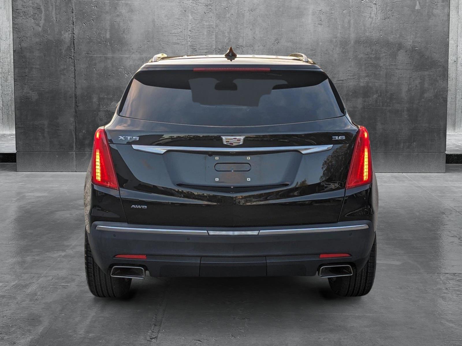 2017 Cadillac XT5 Vehicle Photo in WEST PALM BEACH, FL 33407-3296