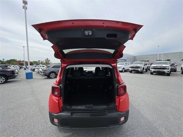 2023 Jeep Renegade Vehicle Photo in BENTONVILLE, AR 72712-4322