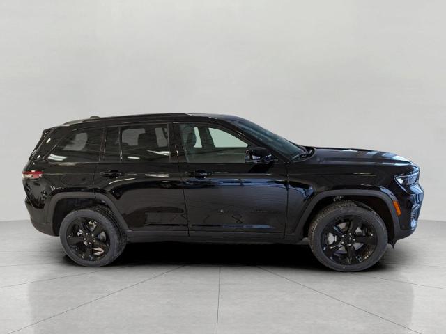 2025 Jeep Grand Cherokee Vehicle Photo in Oshkosh, WI 54901