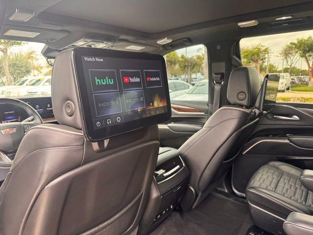 2023 Cadillac Escalade Vehicle Photo in DELRAY BEACH, FL 33483-3294