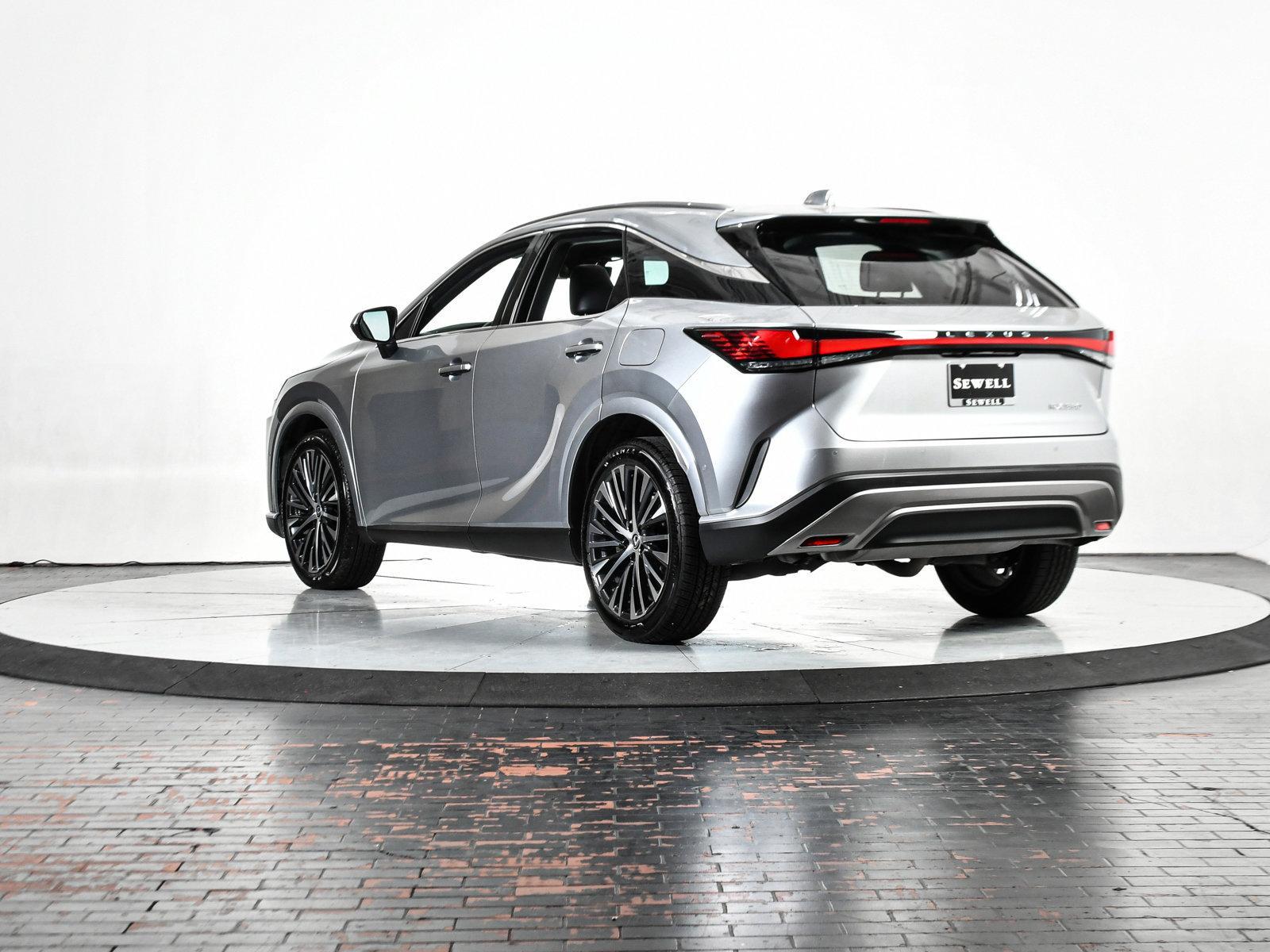 2024 Lexus RX 350 Vehicle Photo in DALLAS, TX 75235